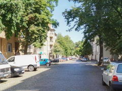 Housing prices in Germany in Berlin, Clean and green yards